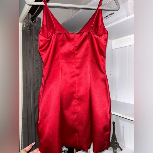 Red mini dress - Picture 3 of 5